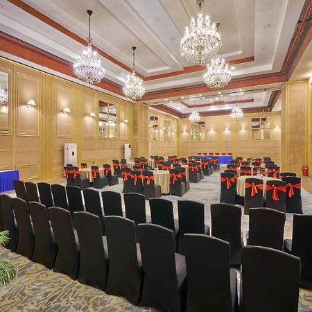 Hotel Hindusthan International, Μπουμπάνεσβαρ Εξωτερικό φωτογραφία