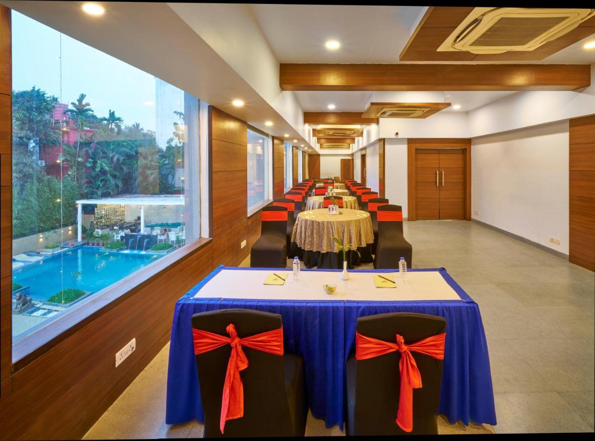 Hotel Hindusthan International, Μπουμπάνεσβαρ Εξωτερικό φωτογραφία