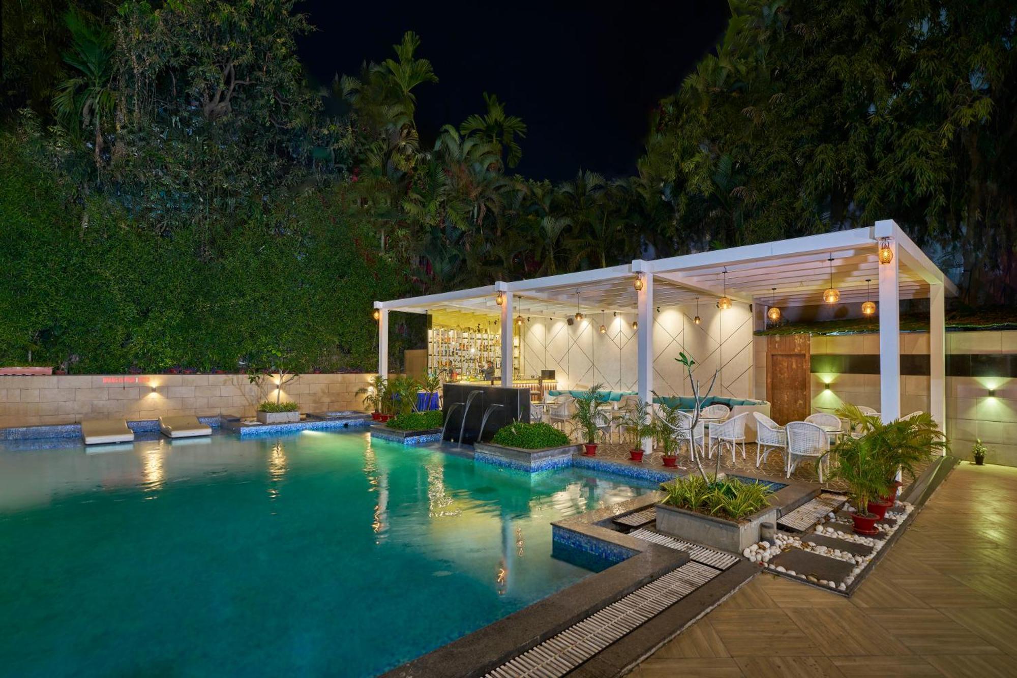 Hotel Hindusthan International, Μπουμπάνεσβαρ Εξωτερικό φωτογραφία