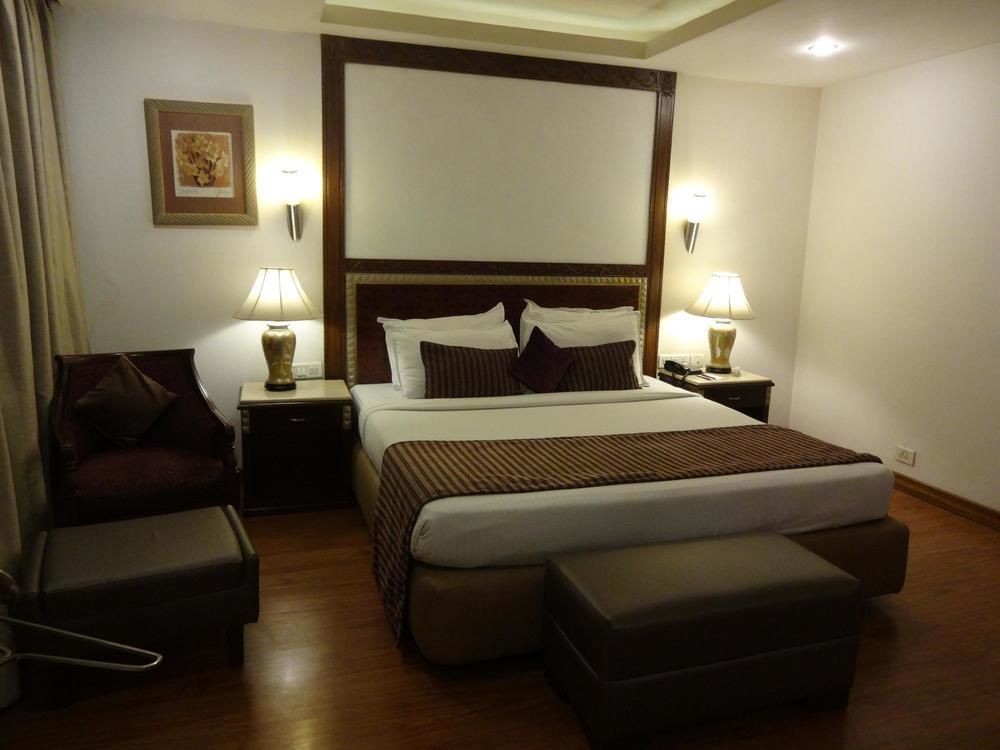 Hotel Hindusthan International, Μπουμπάνεσβαρ Εξωτερικό φωτογραφία