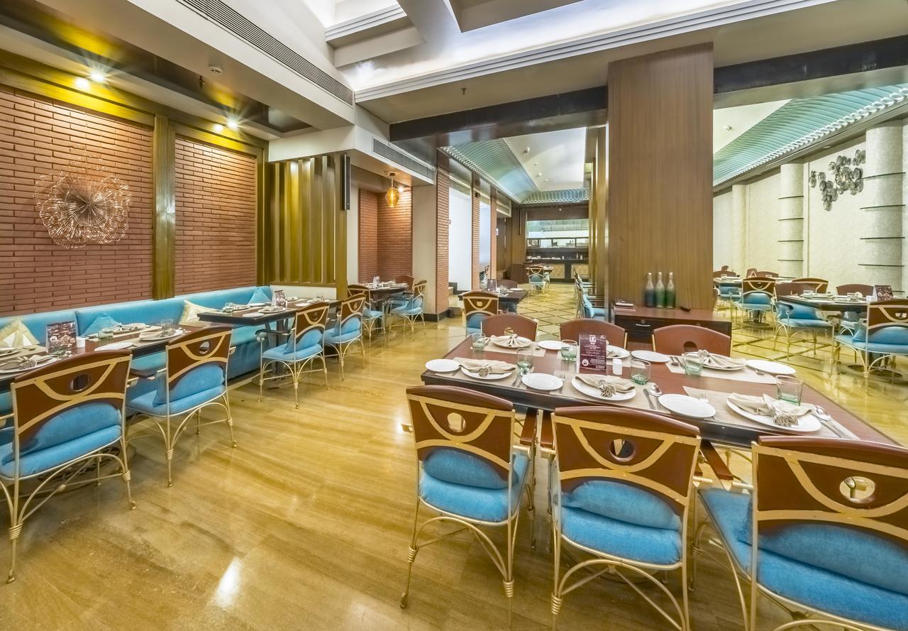 Hotel Hindusthan International, Μπουμπάνεσβαρ Εξωτερικό φωτογραφία